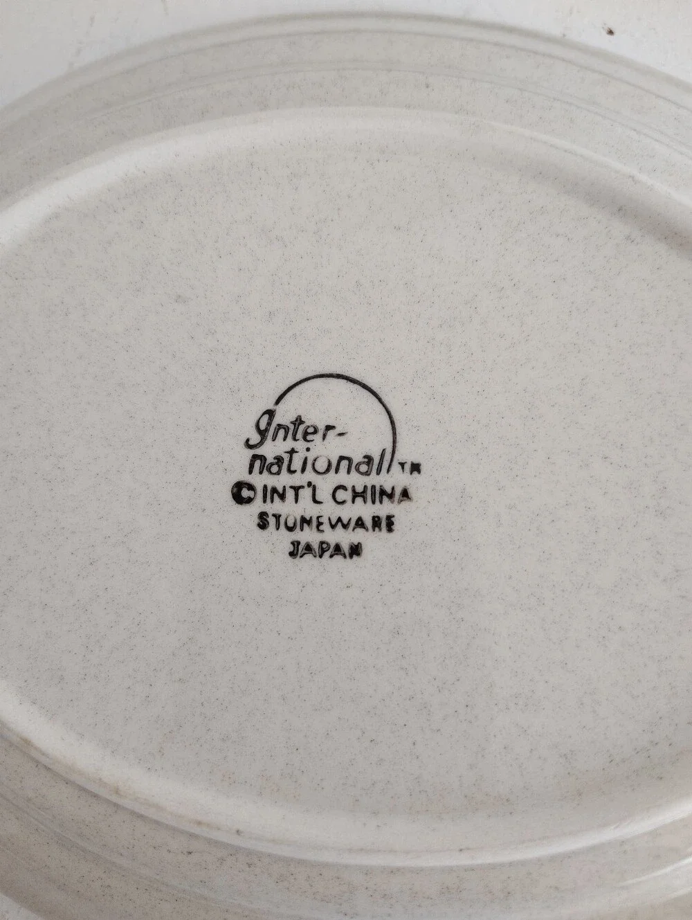 The Unbranded Brand vintage international